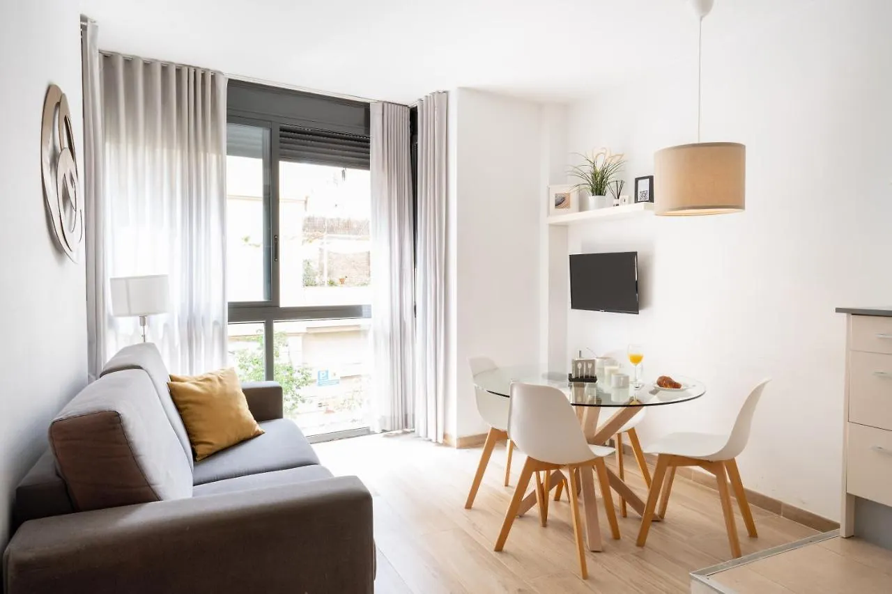 Feelathome Poblenou Beach Apartments Barcelona Spain