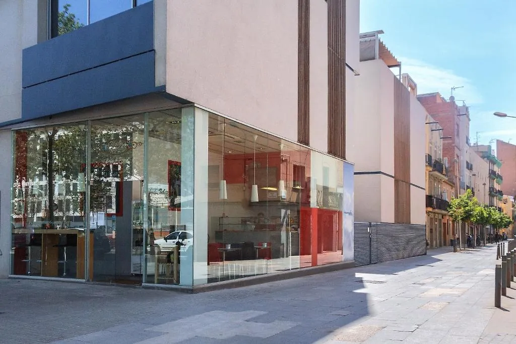 Feelathome Poblenou Beach Apartments Barcelona