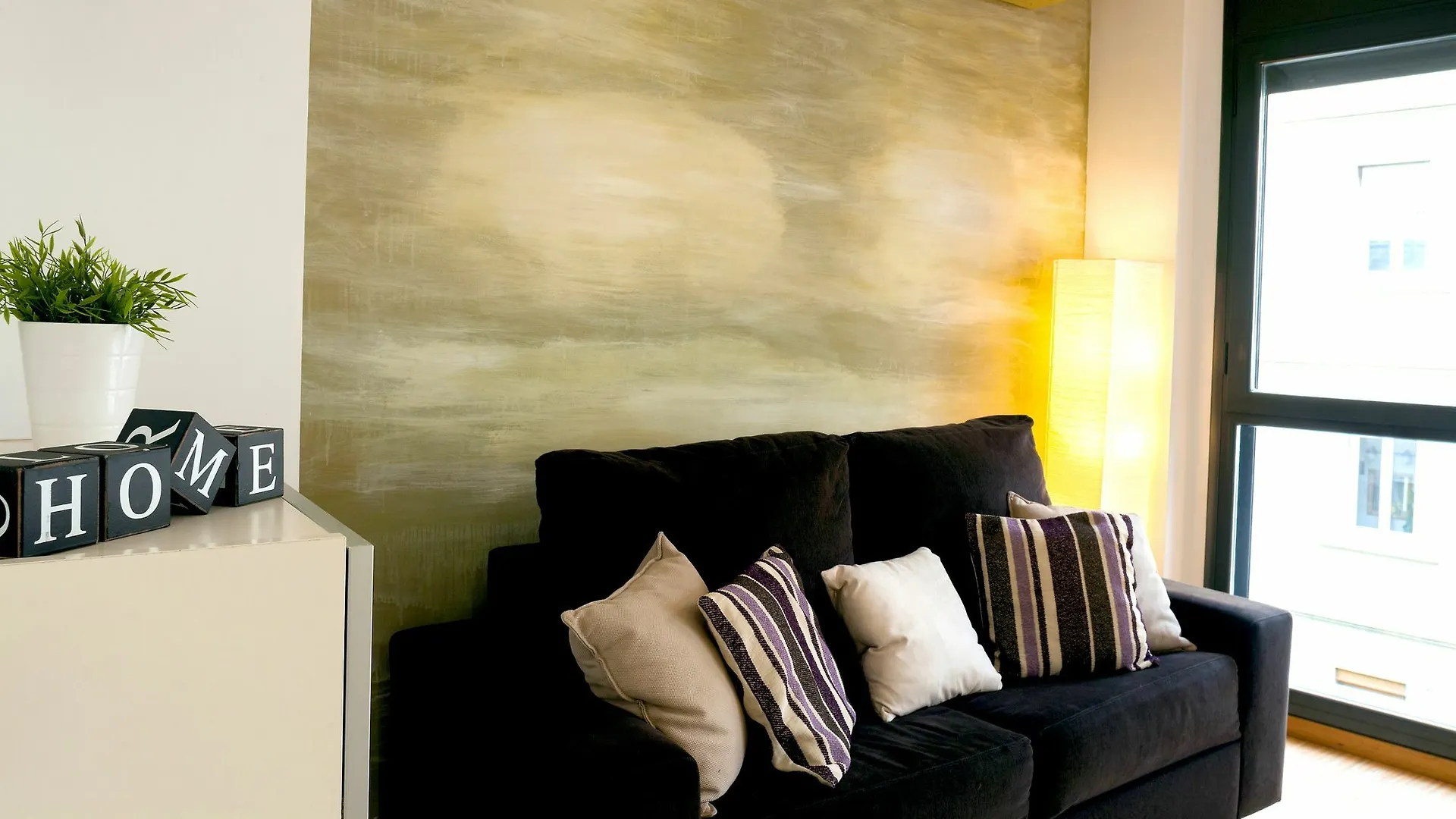 Feelathome Poblenou Beach Apartments Barcelona 0*,