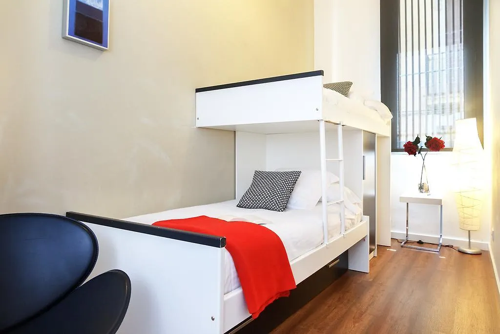 Feelathome Poblenou Beach Apartments Barcelona