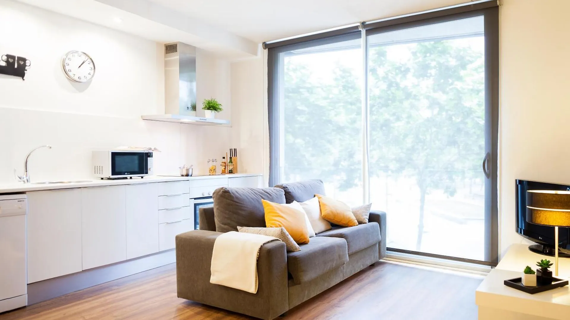Feelathome Poblenou Beach Apartments Barcellona 0*,